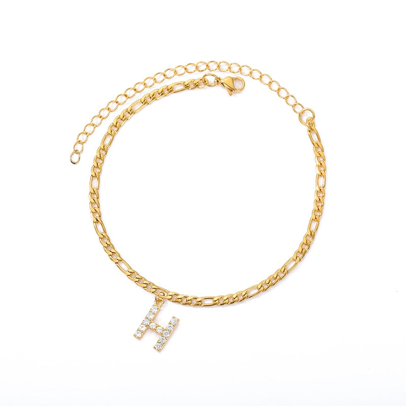 Pulseira com inicial personalizada – Elegância sob medida