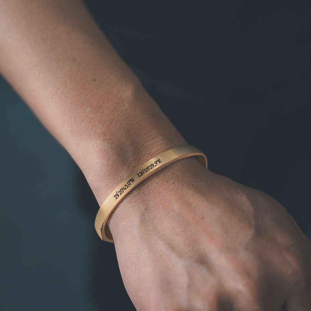 Pulseira gravada personalizada